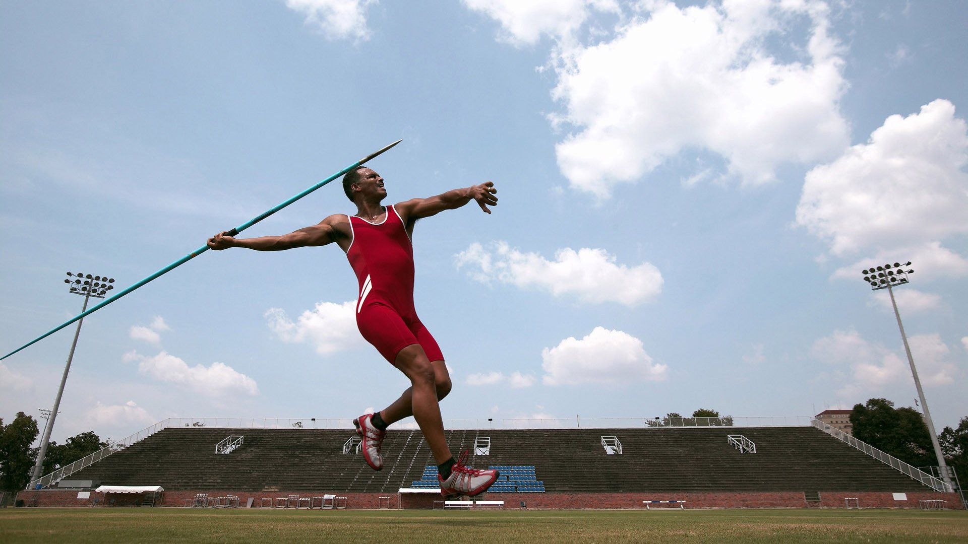 中国篮球精神照亮每个少年，篮球精神征文